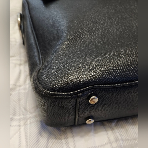 COACH Leather Navy Kennedy Briefcase Used Conditiom. No shoulder strap,corners - Picture 5 of 11